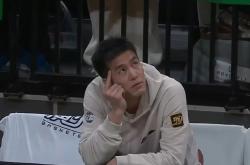 英雄联盟总决赛2025-福建队碾压深圳队，郭艾伦惊艳四座