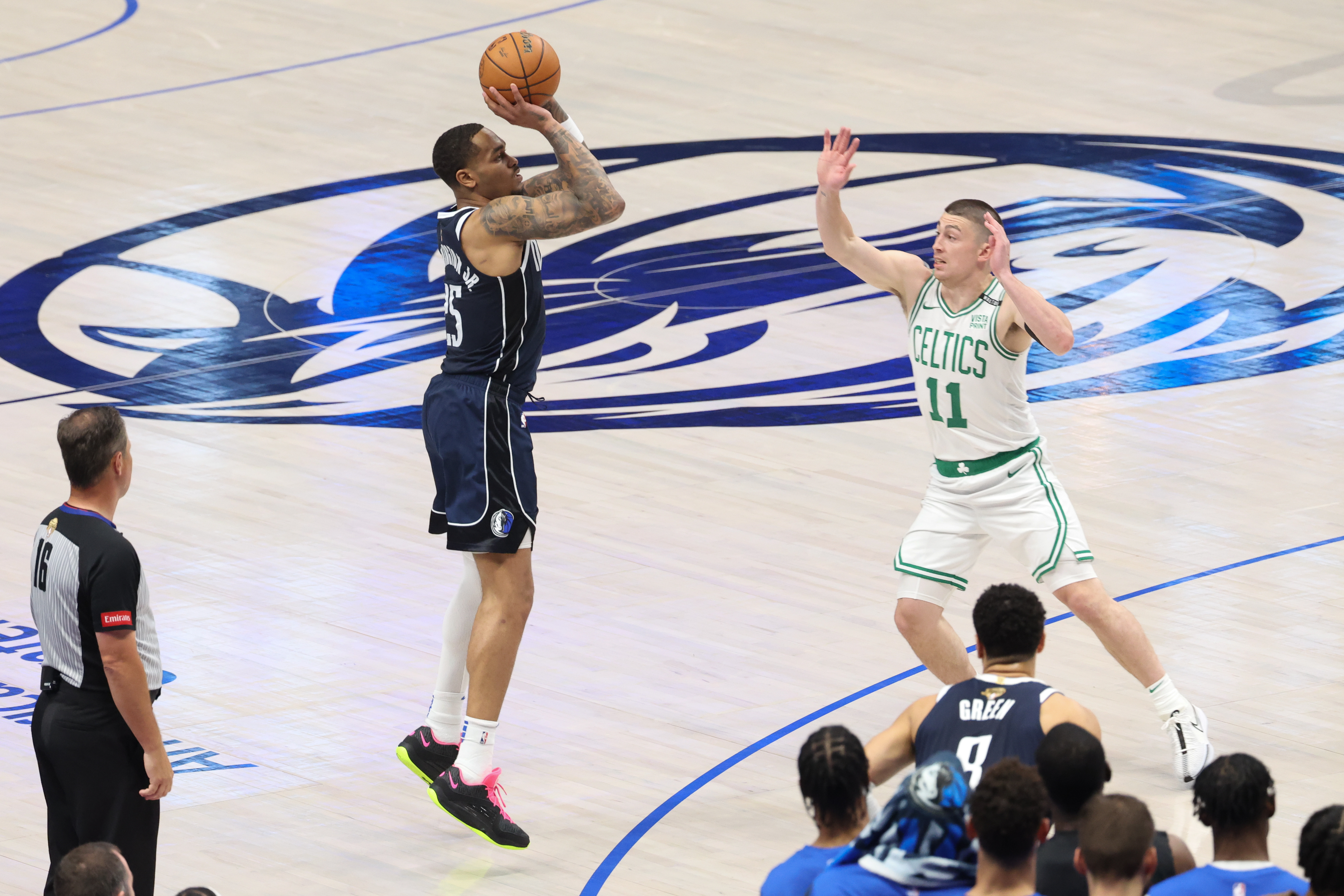 包含步行者击败独行侠,保持连胜的词条 包含步行者击败独行侠,保持连胜的词条