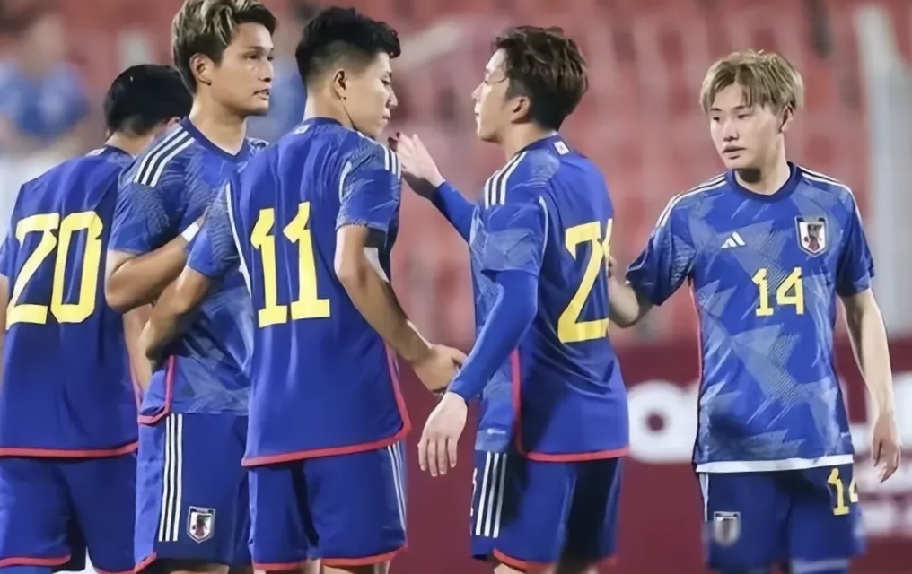 日本足球队在欧洲预选赛中遭遇困境，晋级悬念