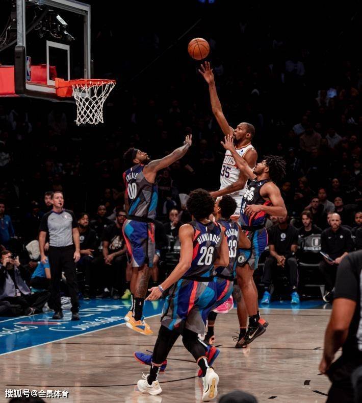 篮网逆转战胜湖人，杜兰特发挥稳定