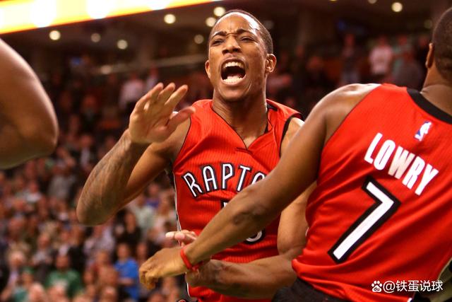 豪门对决!篮球上演世纪大战 豪门对决!篮球上演世纪大战