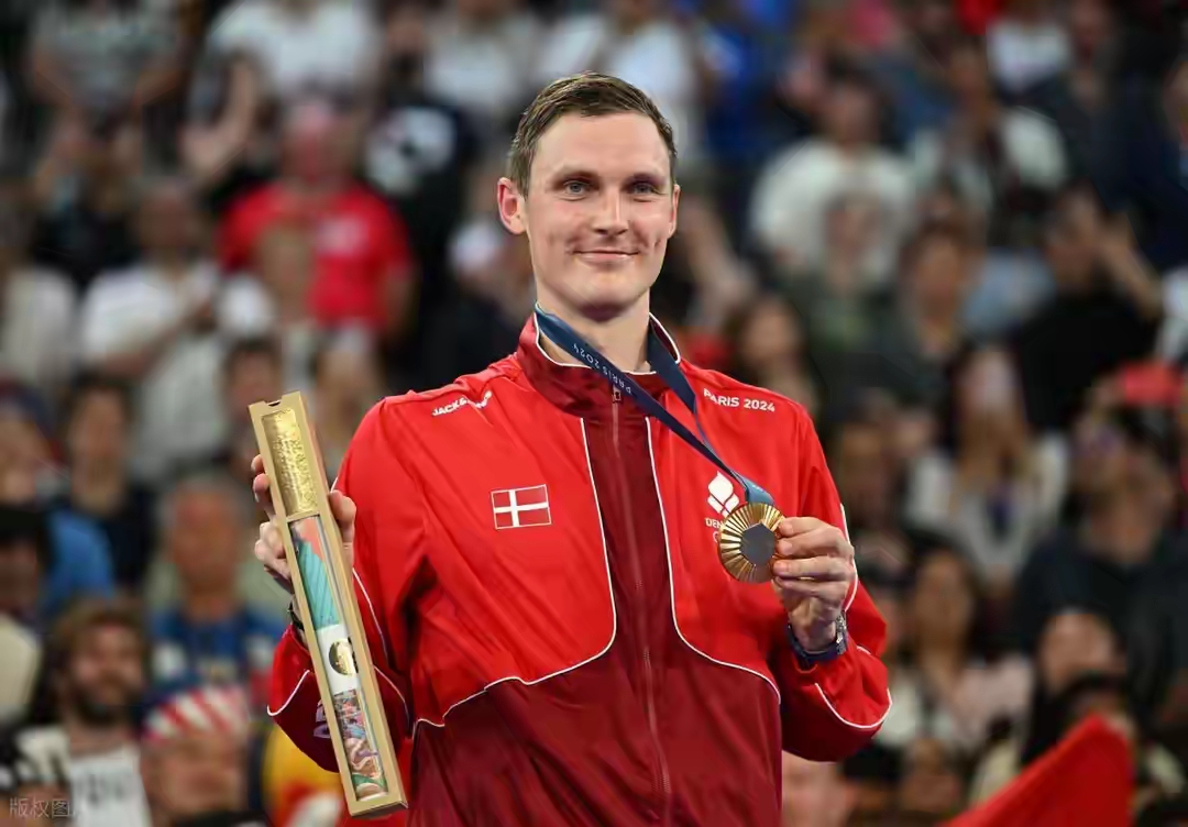 包含丹麦队翻盘日本队，安赛龙惊艳四座的词条