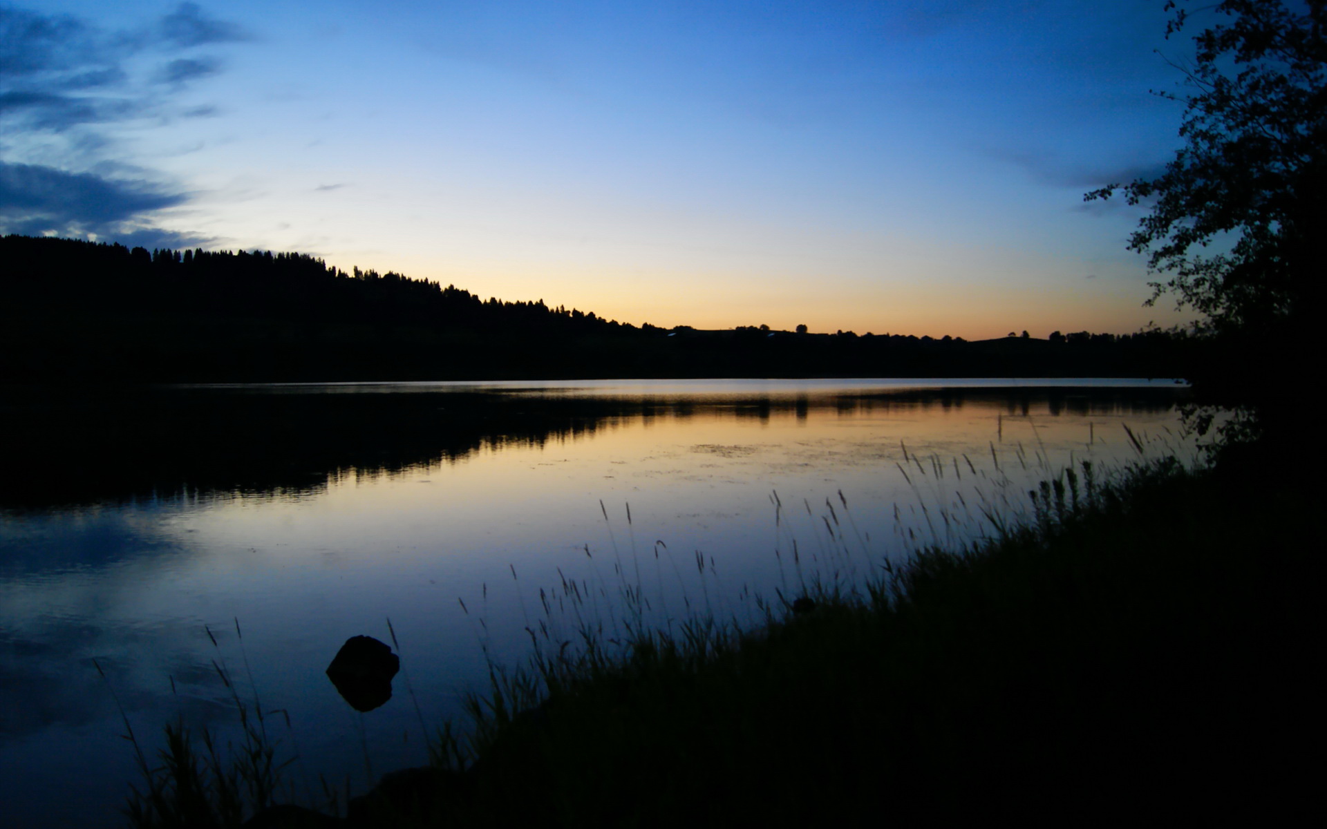 沙漠死神降临!萨拉赫独中两元压制马竞,利物浦强势晋级改写德甲争冠格局
