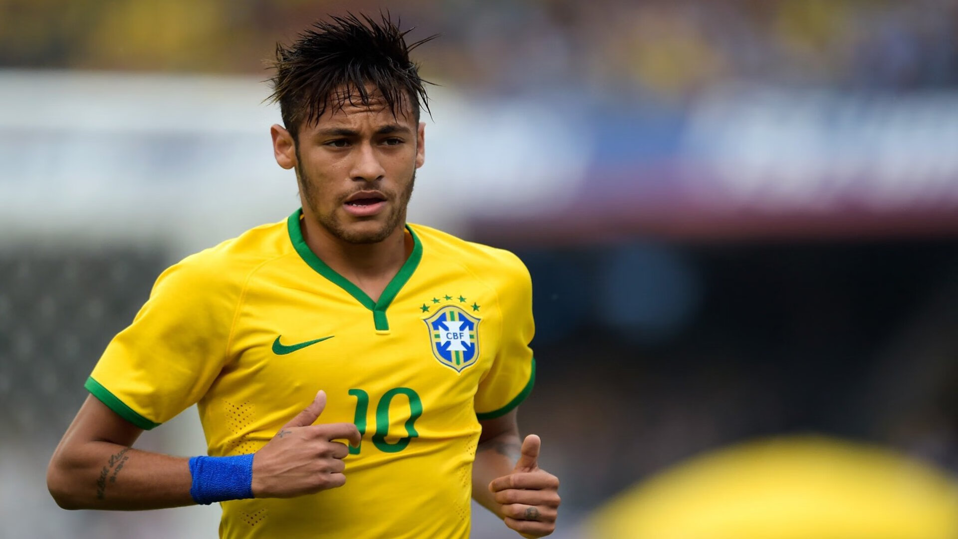 破壁时刻,当范戴克的铜墙铁壁遇见橄榄球的粉碎艺术