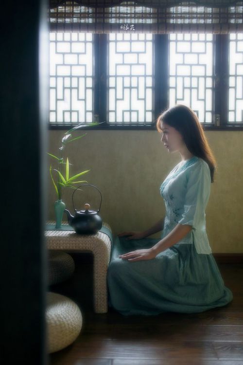 独奏与交响,巴雷拉一瞬闪耀与阿尔及利亚的全面压制美学